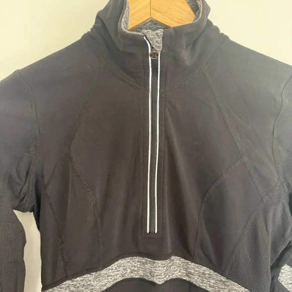 Lululemon Run: Distance Pullover Black/ Heathered Black Size: 4 - Picture 4 of 8